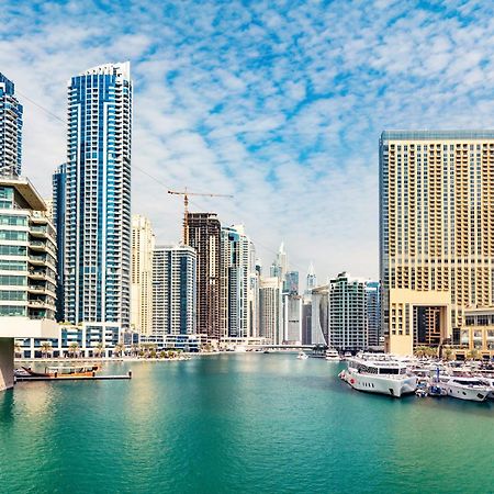 Step Into Serenity - Discover Modern Living In 1Br Apartment With Panoramic Views In Dubai Marina Near Jbr Walk, Beach And Bla Bla Club Exterior foto
